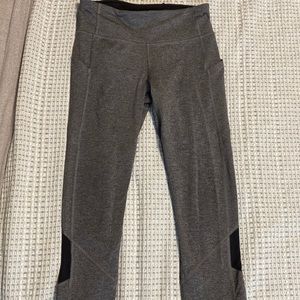 Gray/black Lululemon Speed Up Leggings